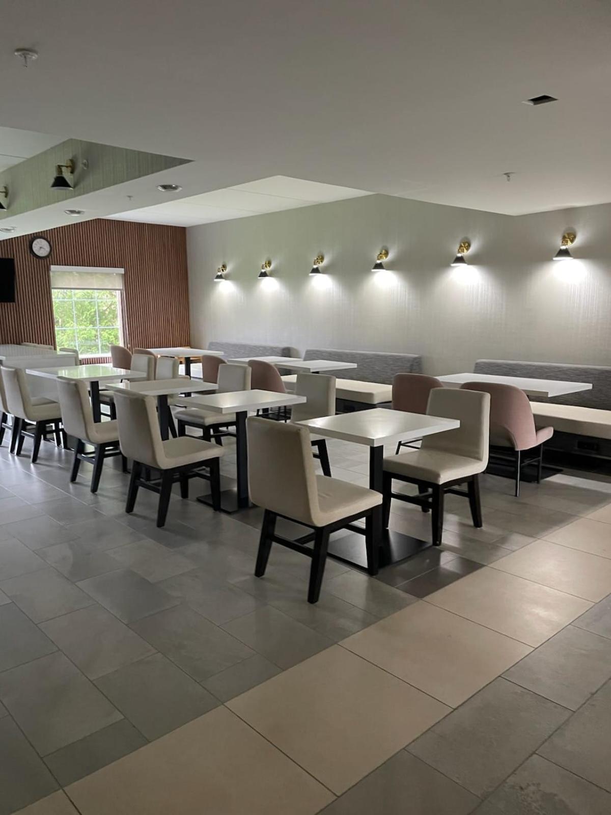 Wingate By Wyndham Grove City Exteriör bild